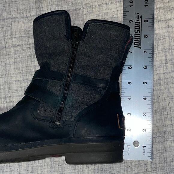 UGG Simmens Womens 10 Waterproof Boots Black Leather Suede Zip Buckle Wool Lined - Picture 9 of 12
